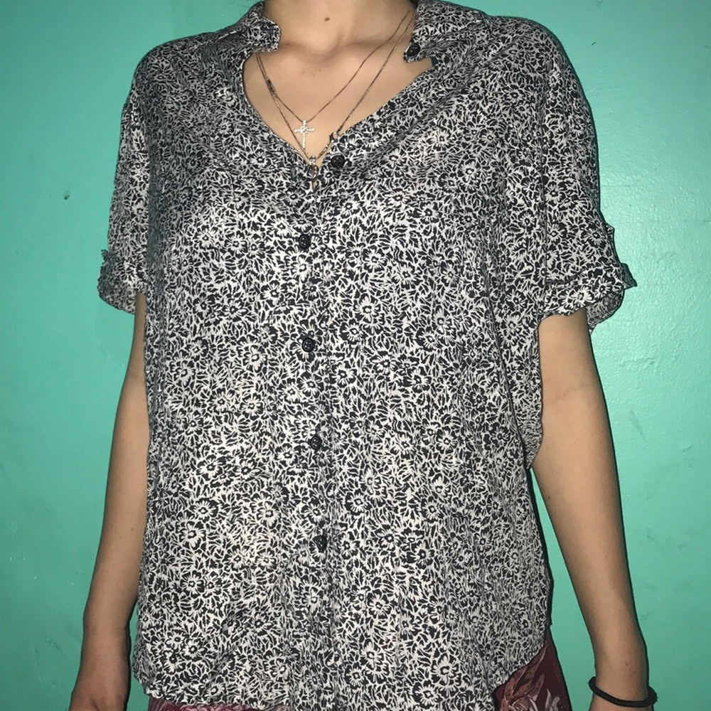 COPY - Button up short sleeve shirt